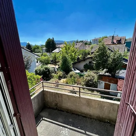 Un Peu Plus Pres Des Etoiles Annecy Extérieur photo